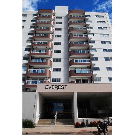 Everest Flat Service Caldas Novas Exterior foto